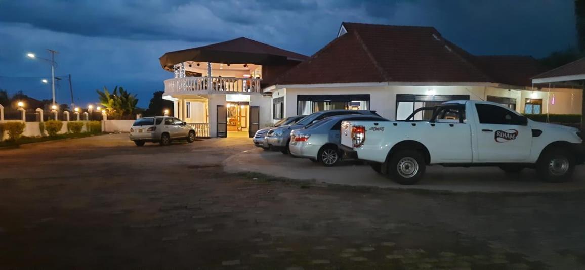 Northern Pearl Gulu Zewnętrze zdjęcie